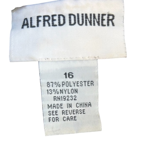 Alfred Dunner Embroidered Beaded Blouse Size 16 - Picture 6 of 7